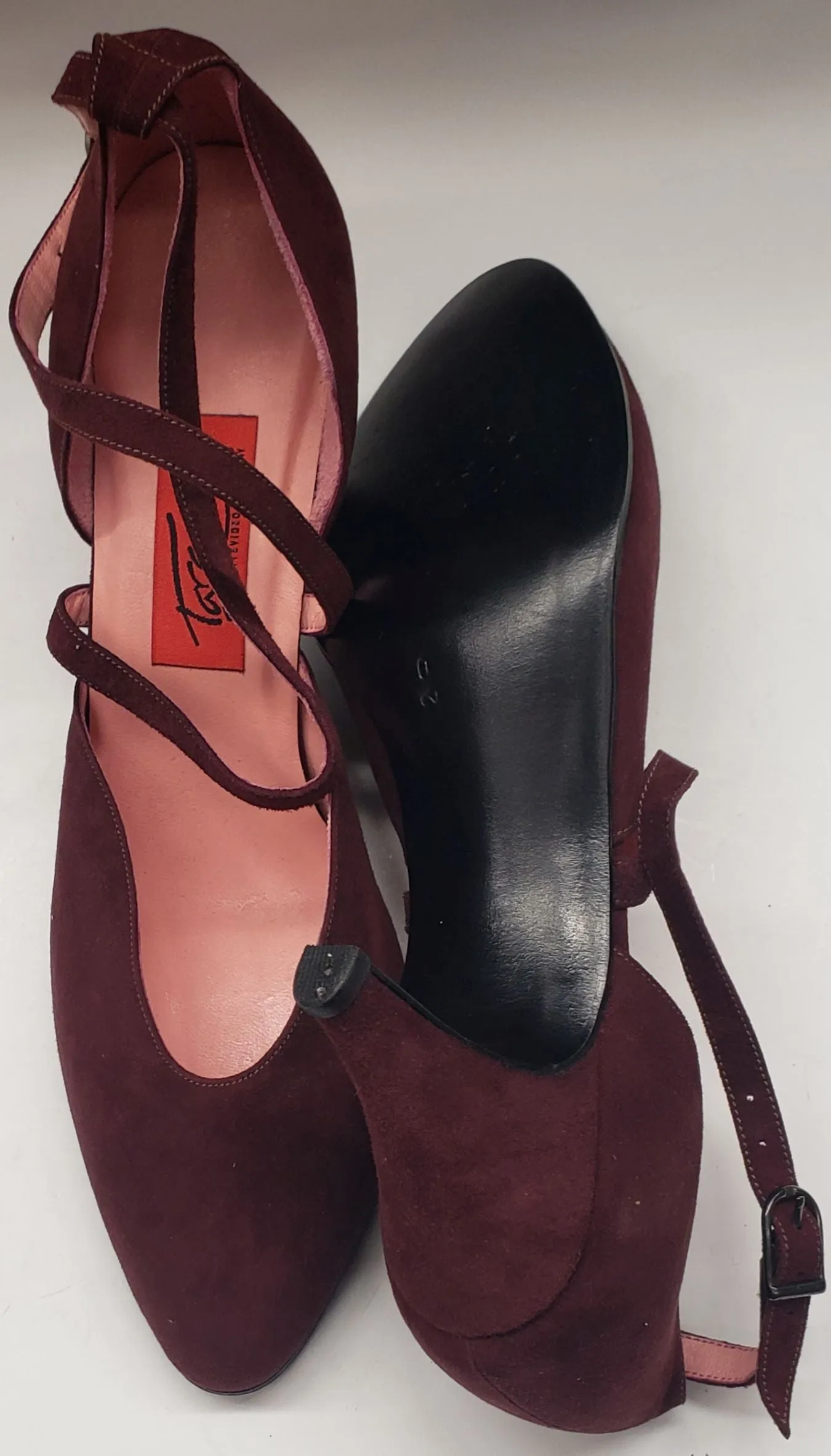 2.5" Cruzada III -- Women's Tango Shoe