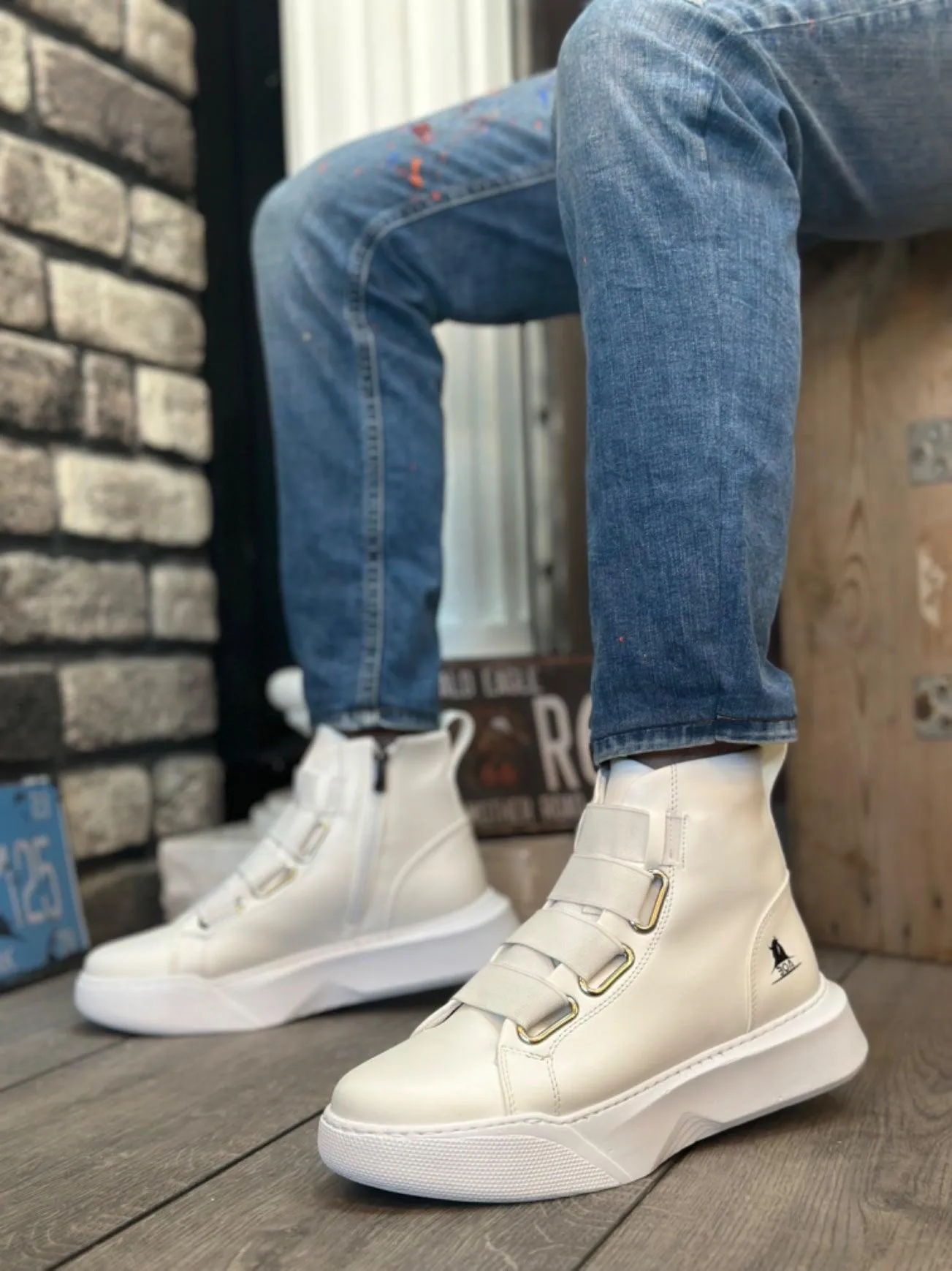 BA0142 Banded Men's High-Sole White Sports Boots