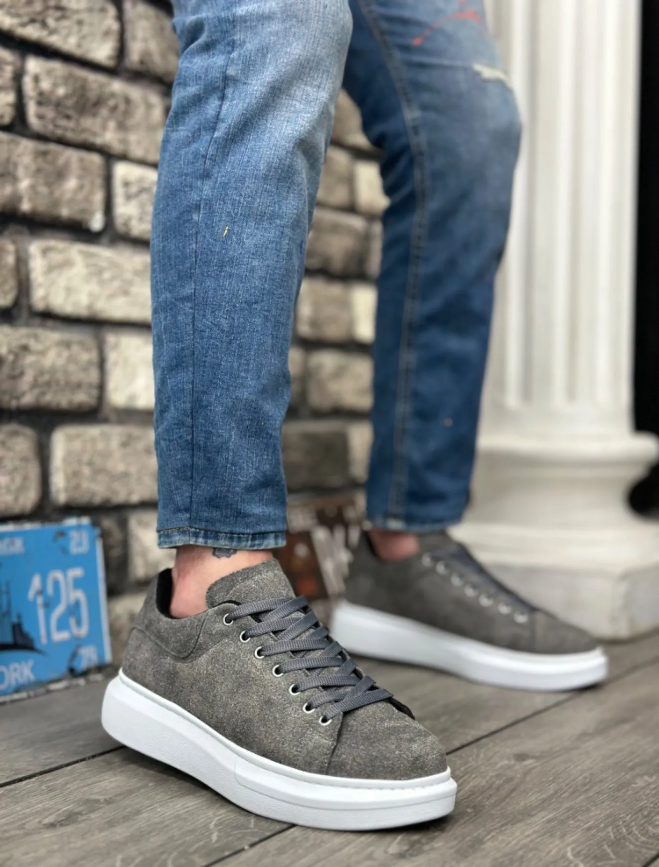 BA0547 Thick High Sole Gray Suede Lace-Up Sports Men's Sneakers Shoes