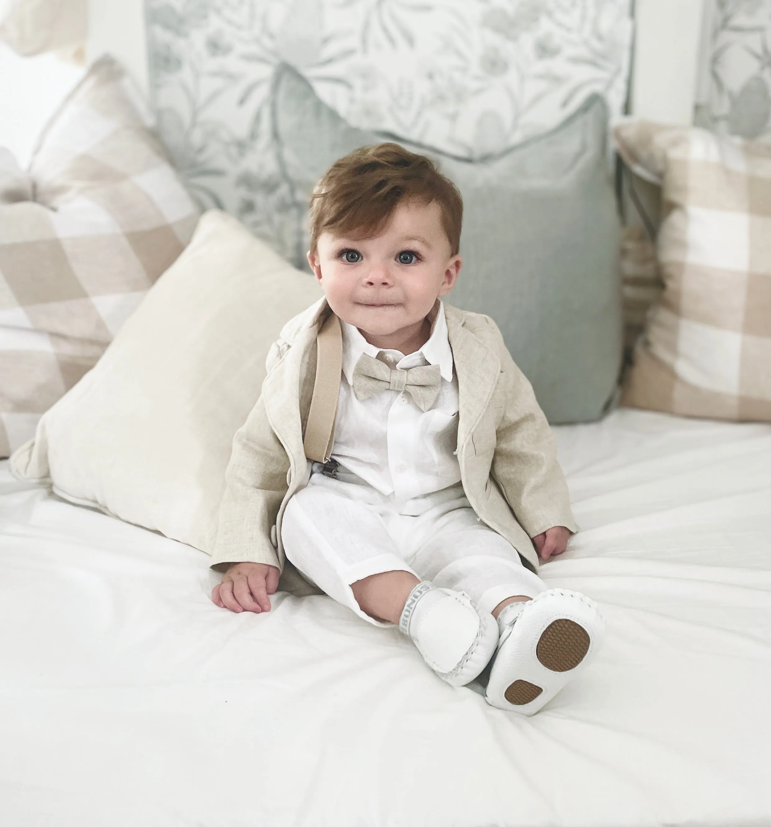 Beige linen kids Baptism or Wedding Suit with Accessories and Embroidery Available