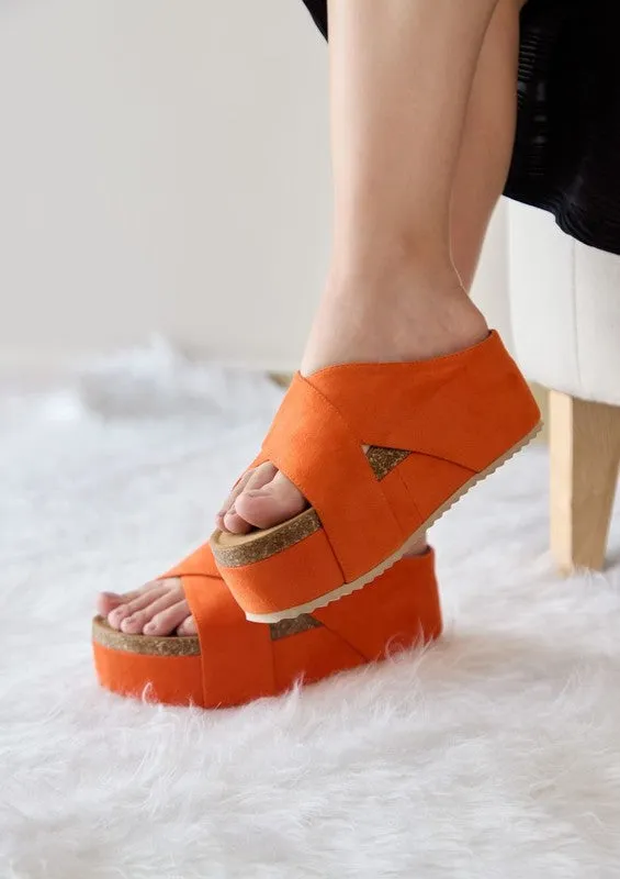 Criss-Cross Straps Comfortable Flatform