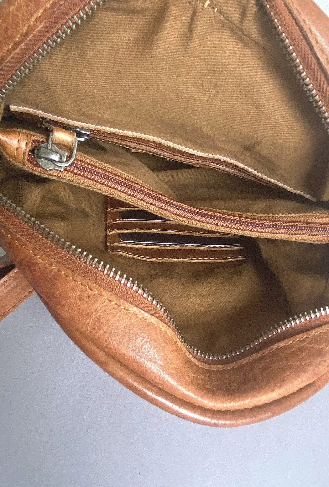 Fleming Round Leather Handbag, Cognac