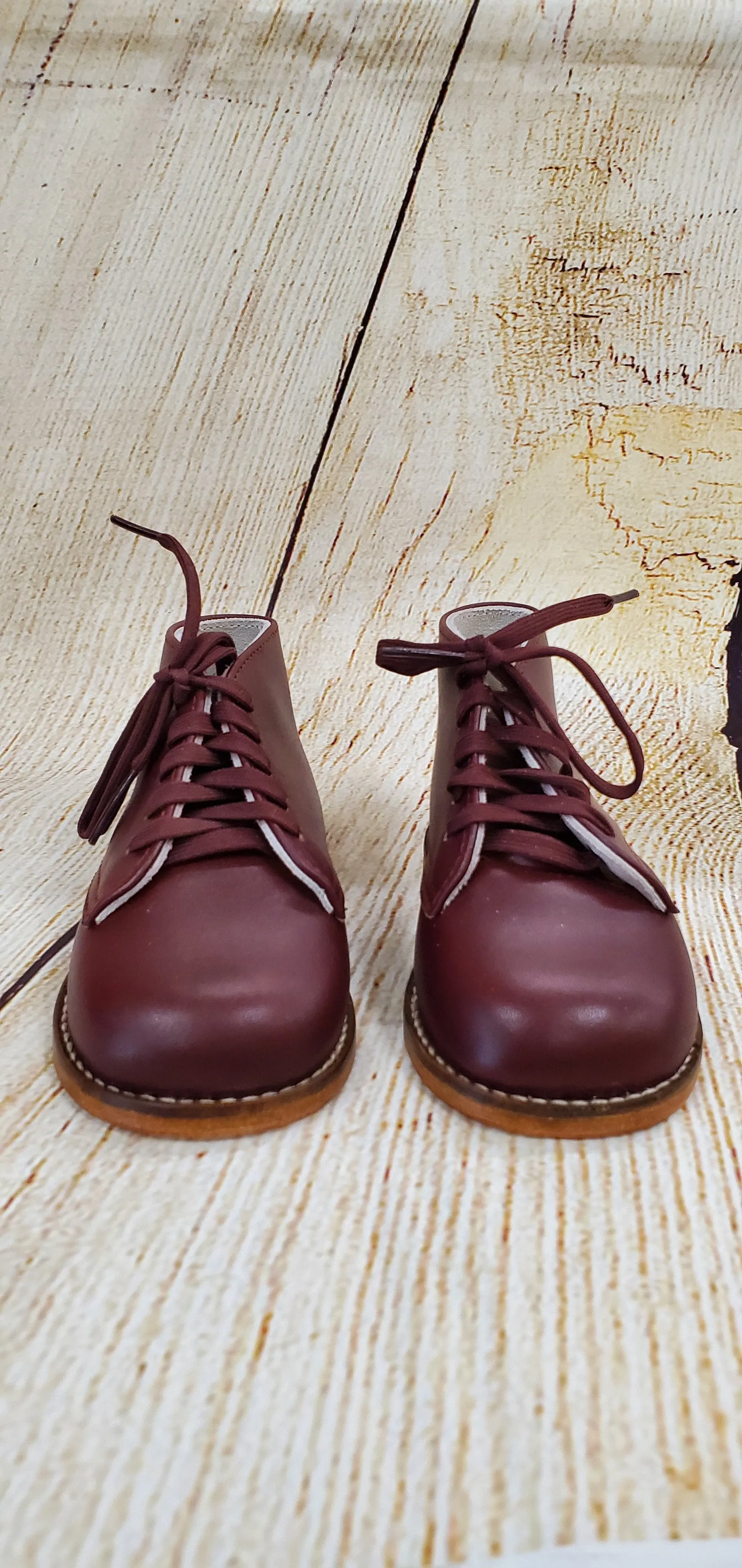 Henry First Walker Burgundy