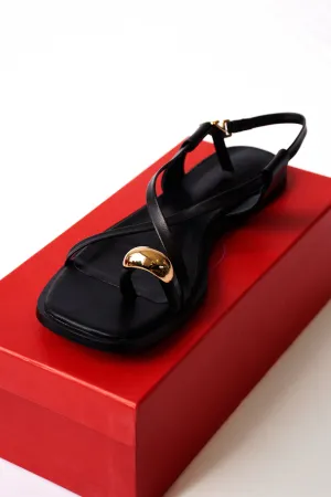 Luxe Cross Over Sandal in Black