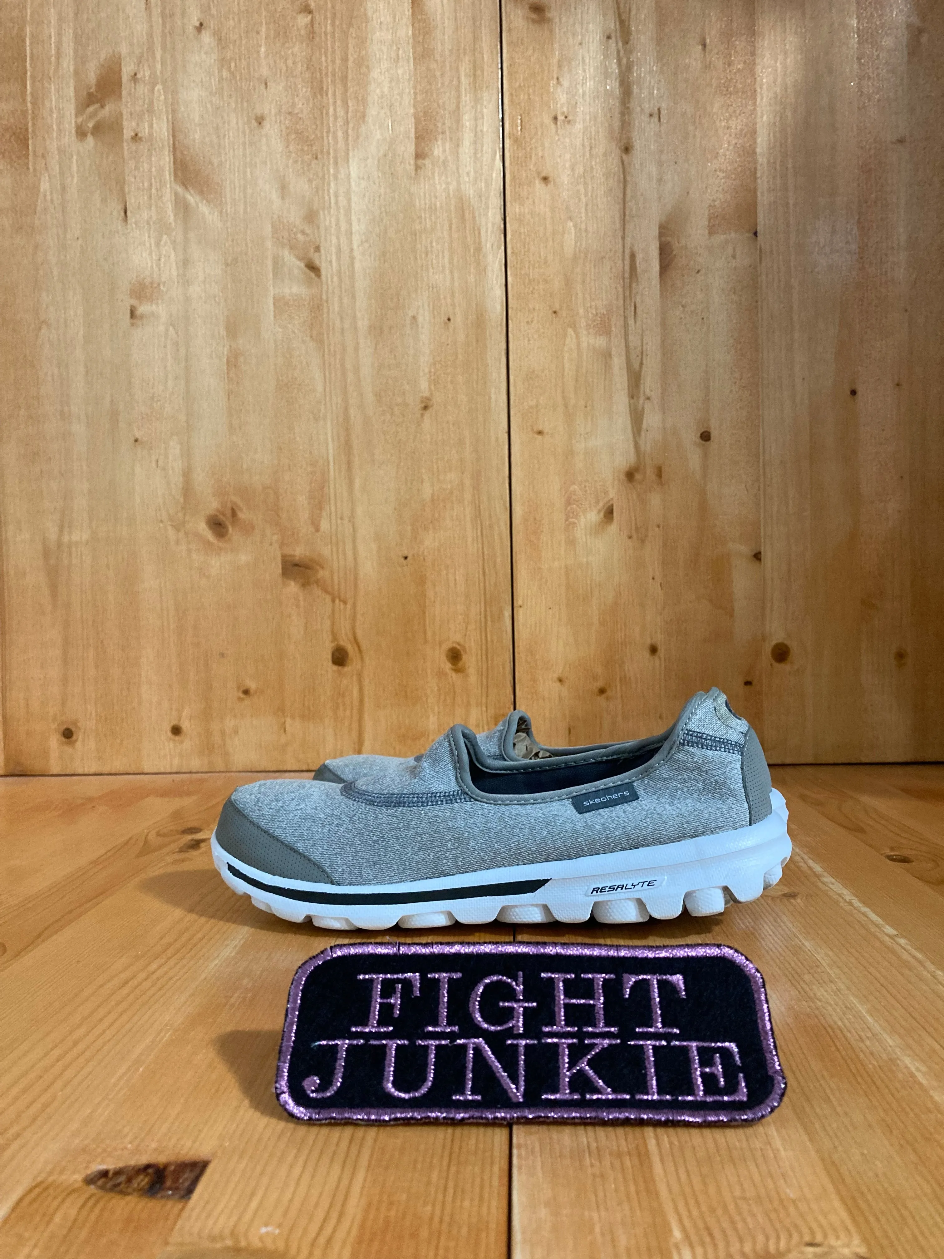 SKECHERS SKETCHERS GO WALK RESALYTE Women's Size 8 Slip On Shoes Sneakers Gray 13510
