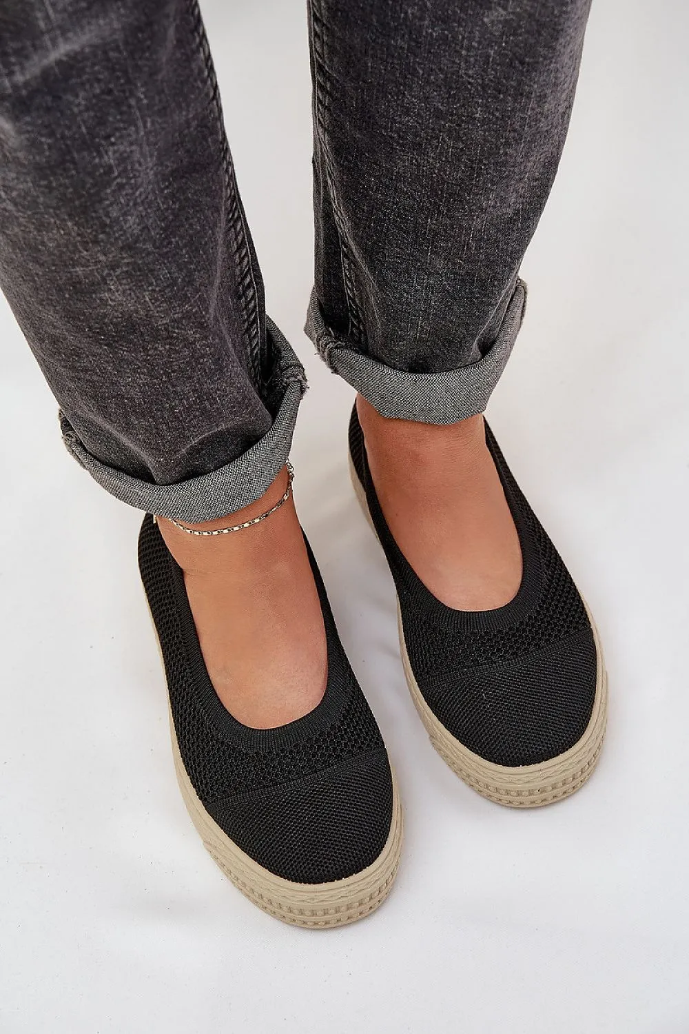 Sneakers model 208803 Step in style