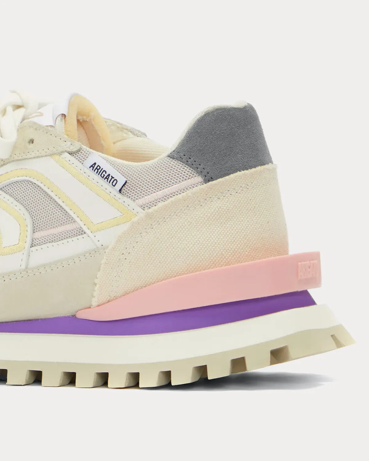 Sonar Pink / Cremino Low Top Sneakers