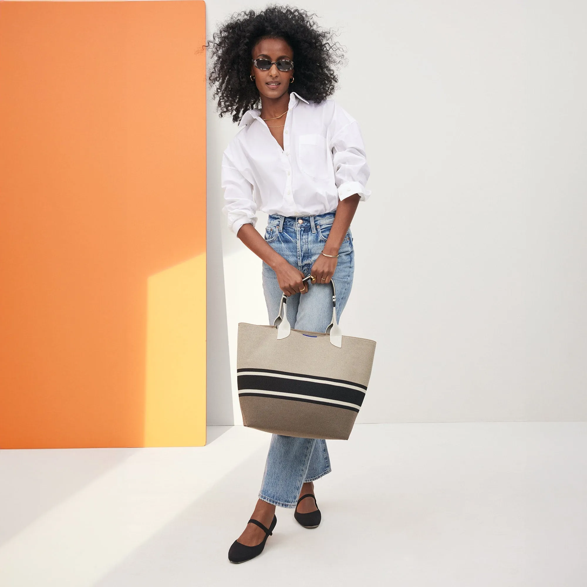 The Lightweight Tote - Jetset Black
