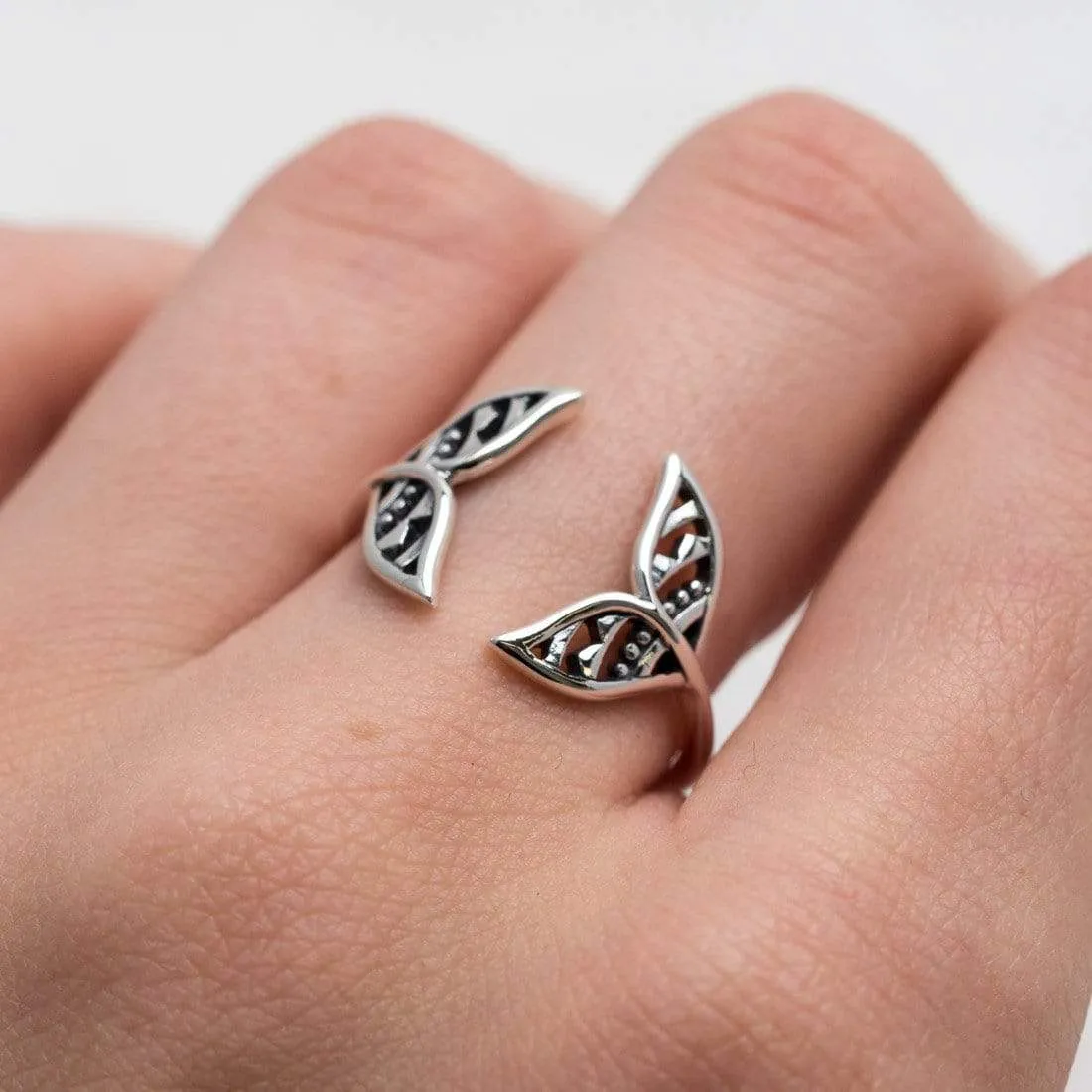 Twin Mandala Whale Tail Ring